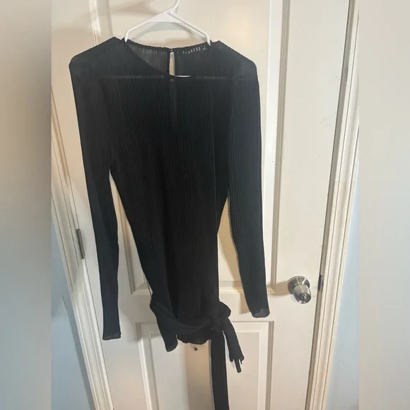 Lioness Ford Long Sleeve mini dress in Onyx Black size L NWOT
